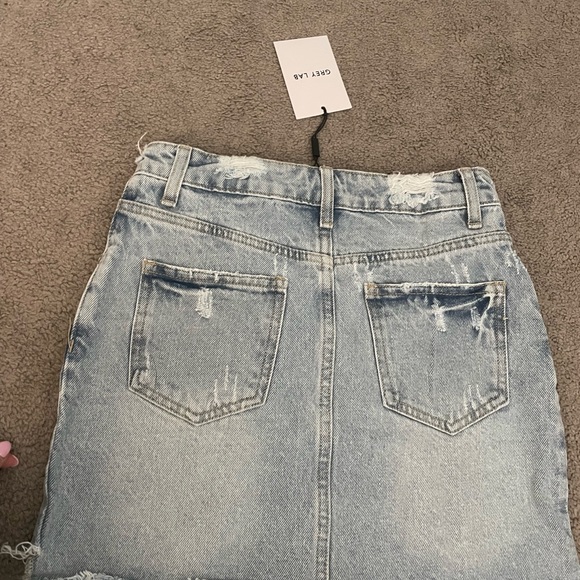 Brand new VICI jagged edges cotton distressed denim skirt - size xs - Picture 5 of 8